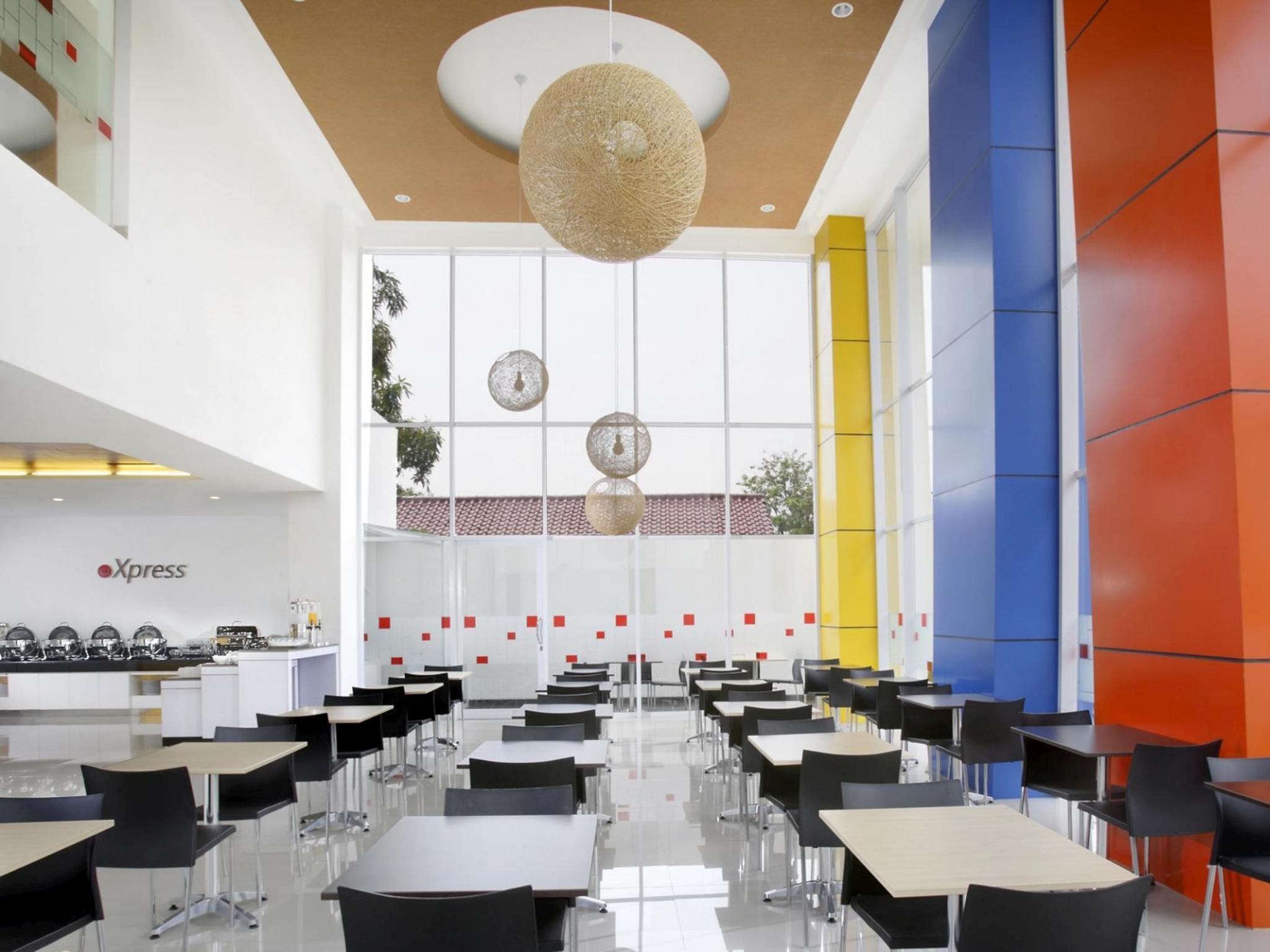 ג'קרטה Amaris Hotel Dr. Susilo Grogol מראה חיצוני תמונה